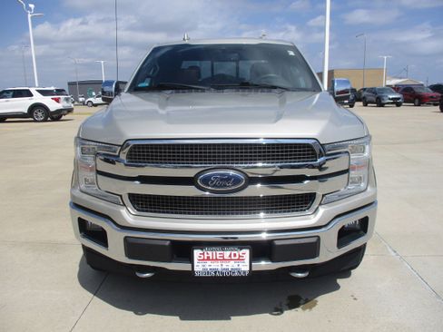 Used 2018 Ford F150 King Ranch w/ Equipment Group 601A Luxury AWD/4WD image 10