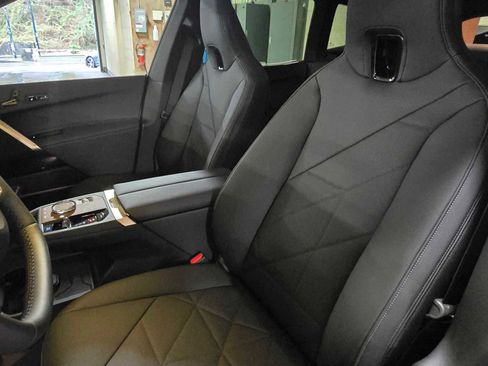 New 2026 BMW iX xDrive45 w/ Executive Package image 22