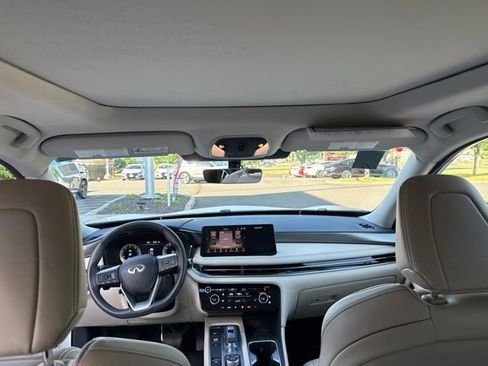 Certified 2023 INFINITI QX60 Luxe w/ Cargo Package AWD/4WD image 7