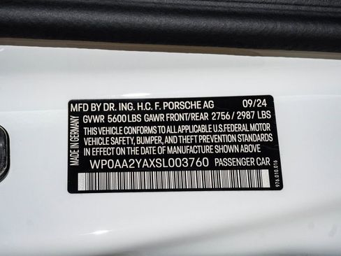 Certified 2025 Porsche Panamera 4 image 30