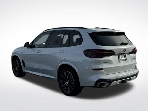New 2026 BMW X5 xDrive50e w/ M Sport Package image 8