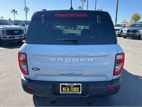 New 2026 Ford Bronco Sport Outer Banks image 5