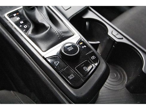 Used 2023 Kia Sportage LX FWD image 27