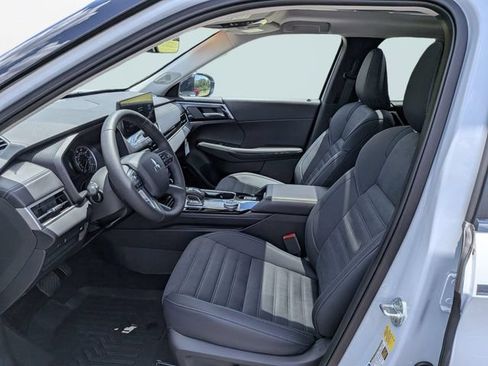 New 2026 Mitsubishi Outlander Trail Edition AWD/4WD image 18