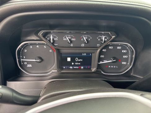 Used 2022 GMC Sierra 1500 SLT w/ SLT Premium Plus Package AWD/4WD image 26