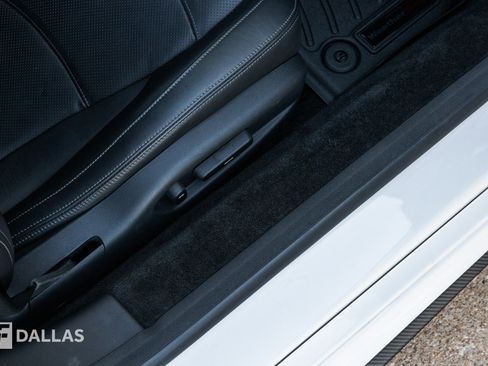 Used 2017 Acura NSX image 34