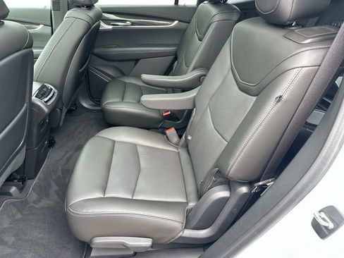 Used 2023 Cadillac XT6 Sport w/ LPO, Floor Liner Package AWD/4WD image 11