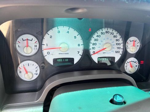 Used 2004 Dodge Ram 1500 Truck SLT w/ Big Horn Quad Cab Value Group RWD image 18