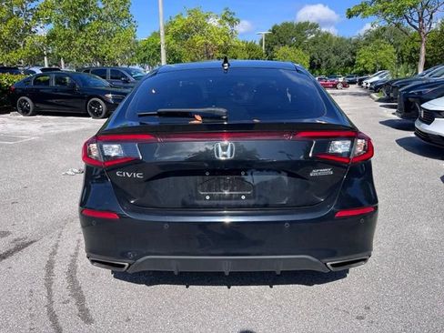 Used 2024 Honda Civic Sport Touring image 5