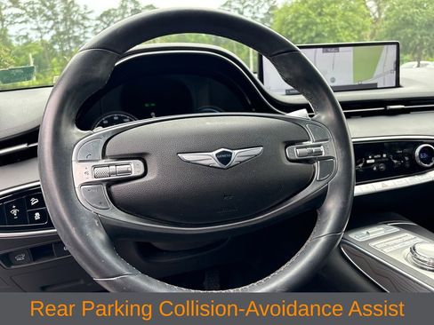 Used 2022 Genesis GV70 2.5T w/ Advanced Package AWD/4WD image 11