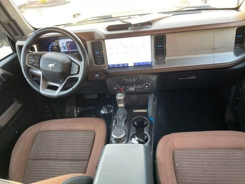 Used 2023 Ford Bronco Outer Banks image 15