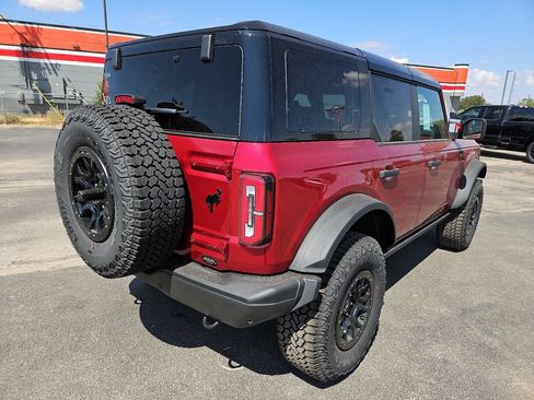 New 2026 Ford Bronco Badlands AWD/4WD image 11