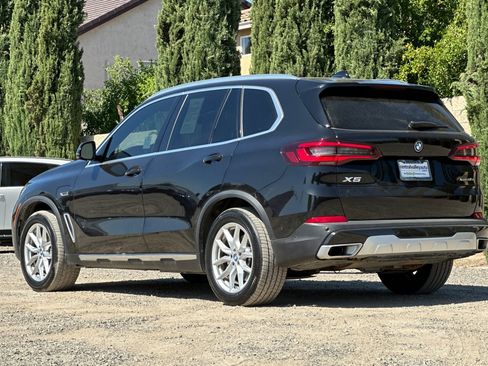 Used 2023 BMW X5 xDrive45e w/ Parking Assistance Package AWD/4WD image 6