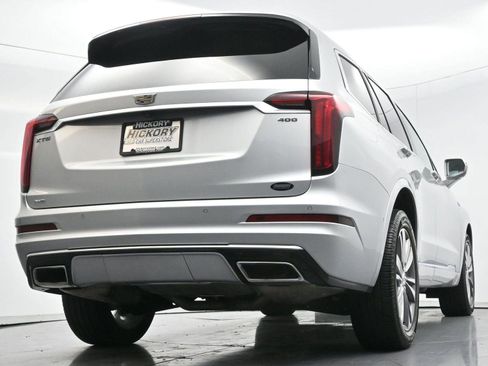 Used 2020 Cadillac XT6 Premium Luxury AWD/4WD image 56