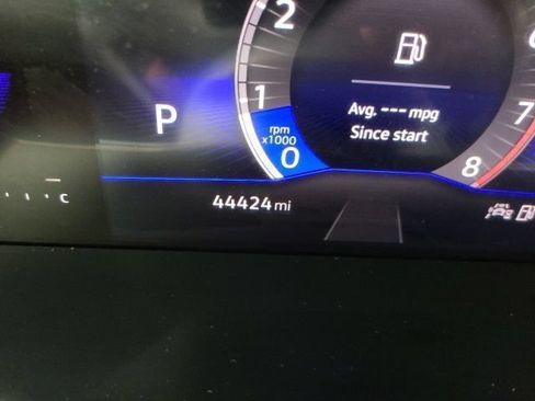 Used 2024 Volkswagen Jetta SE FWD image 24