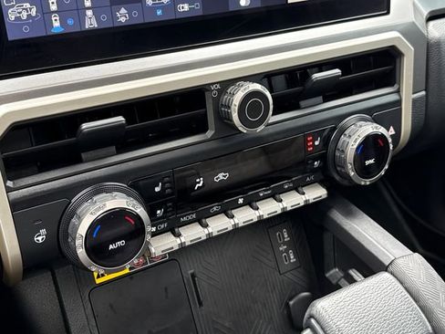 Used 2024 Toyota Tacoma TRD Off-Road w/ TRD Off Road Premium Package AWD/4WD image 24