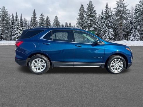 Used 2019 Chevrolet Equinox LT w/ Sun & Navigation Package image 7