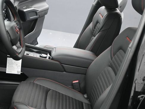 New 2026 Nissan Pathfinder Rock Creek AWD/4WD image 17