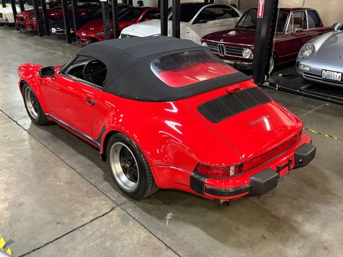 Used 1989 Porsche 911 Carrera RWD image 5