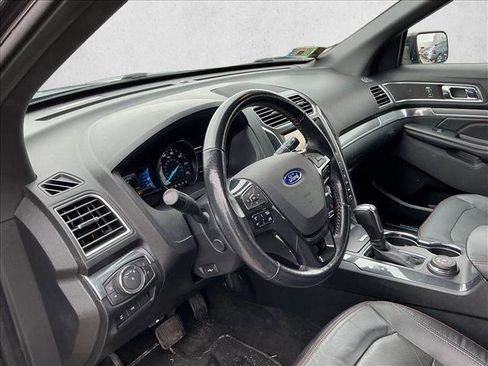 Used 2016 Ford Explorer Sport w/ Equipment Group 401A image 10