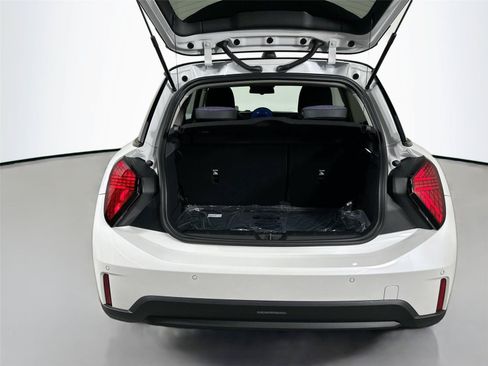 Used 2025 MINI Cooper S FWD image 21