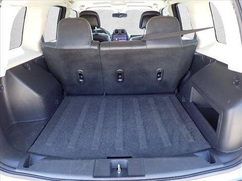 Used 2015 Jeep Patriot High Altitude AWD/4WD image 6