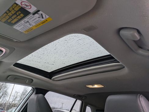 Certified 2023 Toyota Corolla Cross XLE image 15