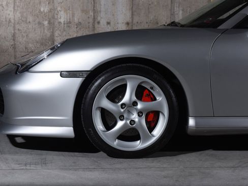Used 2002 Porsche 911 Turbo image 9
