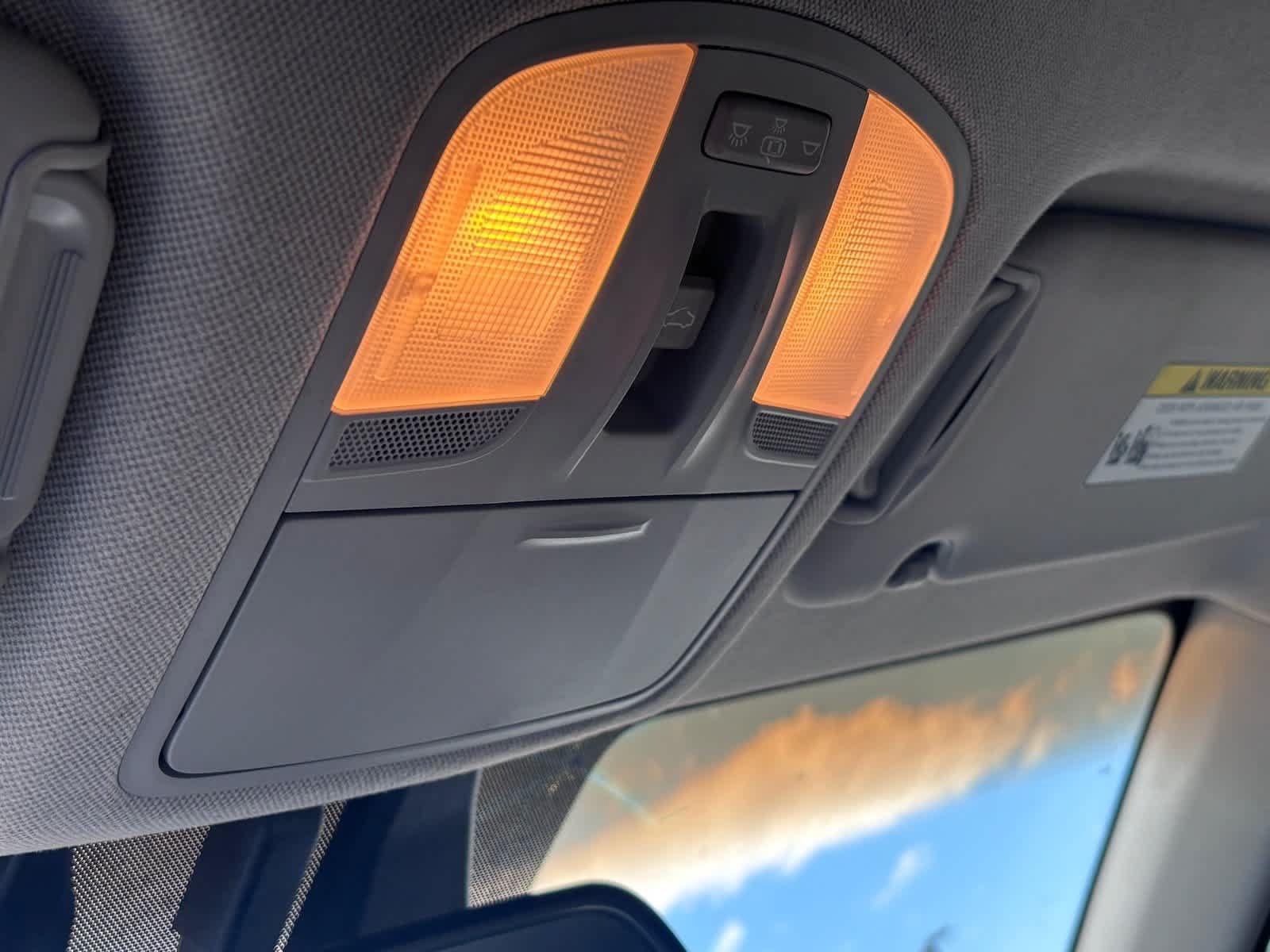 Used 2020 Hyundai Elantra Value Edition FWD image 19