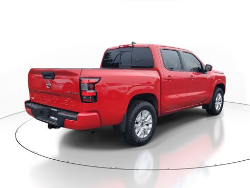 Used 2022 Nissan Frontier SV image 7