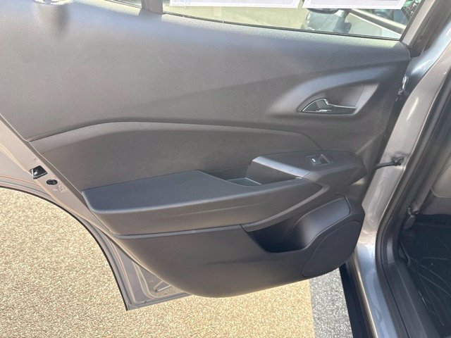 Used 2024 Chevrolet Trax ACTIV w/ Sunroof Package FWD image 14