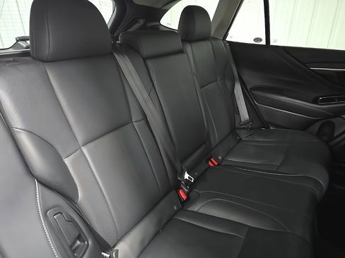 Used 2020 Subaru Outback Limited w/ Popular Package #2 image 16