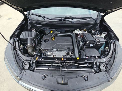 Used 2024 Chevrolet Equinox LS w/ LS Convenience Package FWD image 29