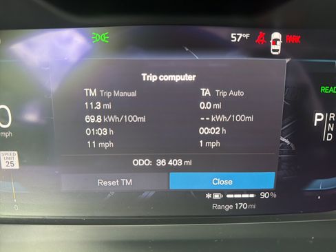 Used 2023 Volvo C40 P8 Recharge Plus w/ Climate Package image 32