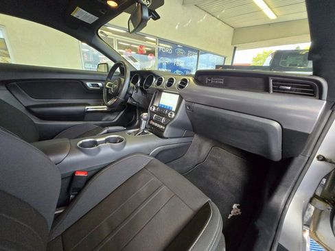 Used 2020 Ford Mustang Coupe w/ Equipment Group 101A image 27