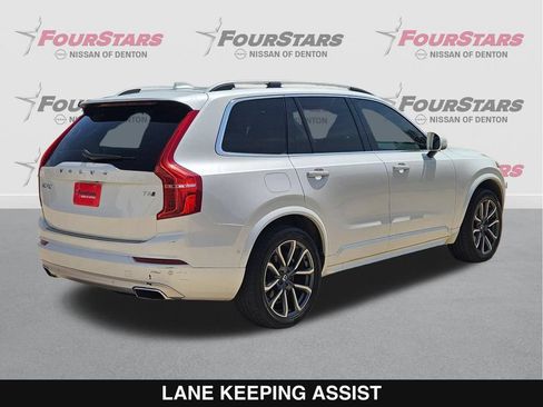 Used 2018 Volvo XC90 T6 Momentum w/ Convenience Package AWD/4WD image 4