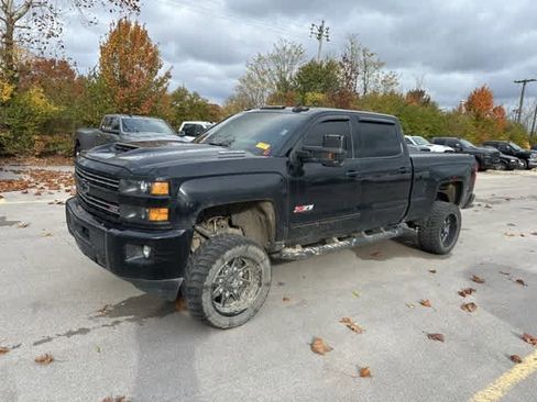 Used 2018 Chevrolet Silverado 2500 LTZ w/ Duramax Plus Package image 14