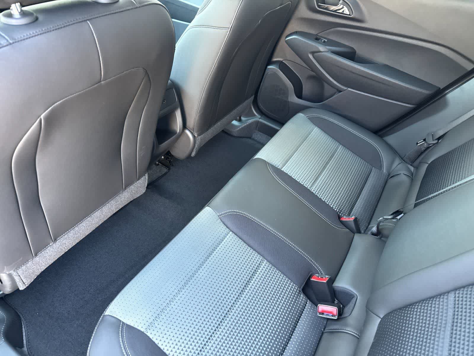 New 2026 Chevrolet Trax LT FWD image 4