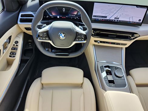 Certified 2025 BMW 330i Sedan w/ Premium Package image 16