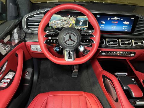 New 2026 Mercedes-Benz GLE 63 AMG S image 39