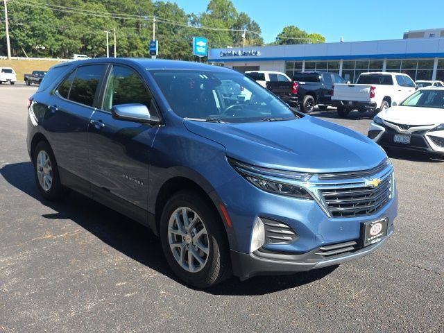 Used 2024 Chevrolet Equinox LT AWD/4WD image 1