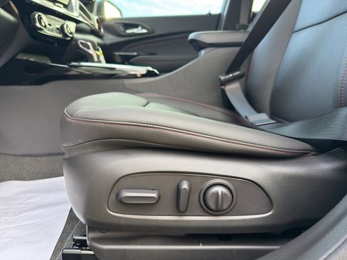 New 2026 Chevrolet Trax RS image 12