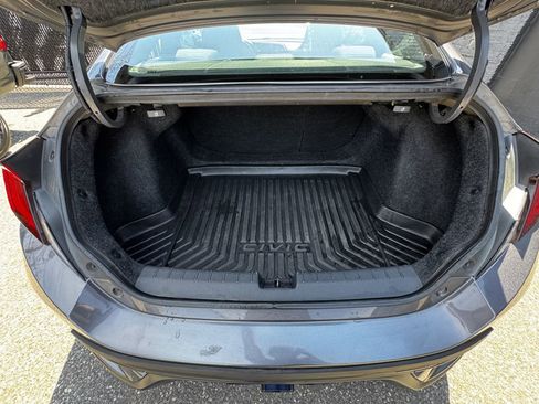 Used 2018 Honda Civic Si image 17