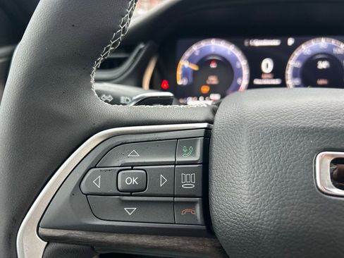 New 2026 Jeep Grand Cherokee Limited AWD/4WD image 18