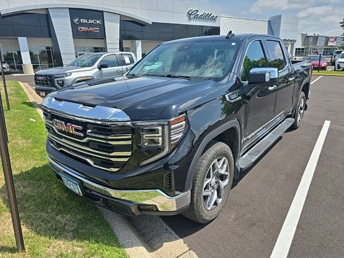 Used 2023 GMC Sierra 1500 SLT w/ SLT Premium Package AWD/4WD image 21