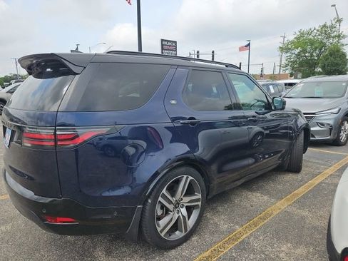 Used 2022 Land Rover Discovery HSE R-Dynamic AWD/4WD image 4