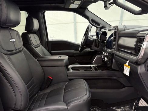New 2026 Ford F250 Platinum image 23