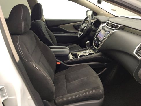Used 2016 Nissan Murano SV w/ Premium Package image 21
