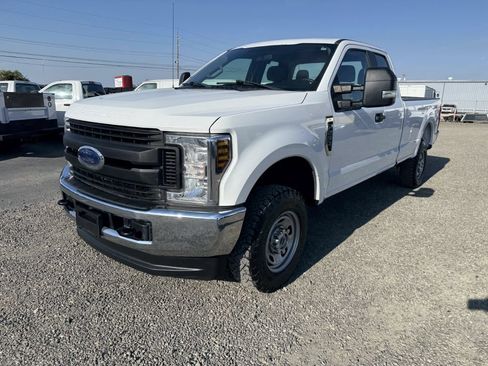 Used 2019 Ford F250 XL w/ XL Value Package AWD/4WD image 2