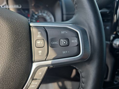 Used 2023 RAM 2500 Laramie w/ Night Edition AWD/4WD image 17